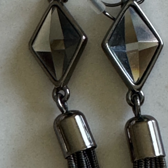 Lia Sophia Retired Contessa Earrings - Picture 3 of 4